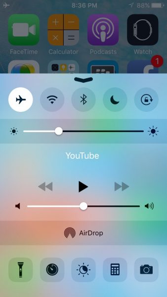 disable and enabe airplane mode in iphone
