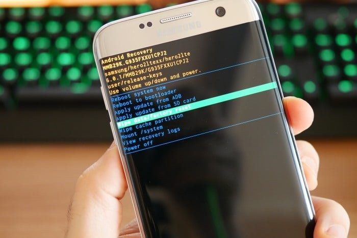use key combinations in android phone to fix android recovery