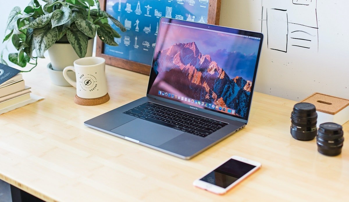 10 Best iPhone Data Recovery Software Reviews in [currentyear]