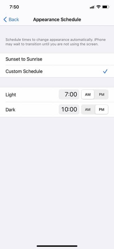 Custom schedule dark mode on iPhone