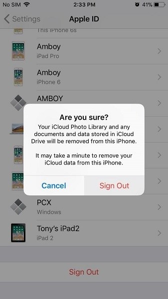 confirmation prompt to sign out of iCloud on an iPhone